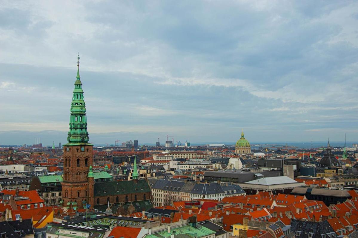 Lovely Overlooking King's Garden Apartment Kopenhagen